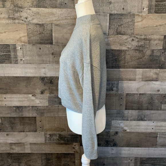 Divided Long Sleeve Sweater - Picture 4 of 16